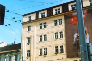 strange_016